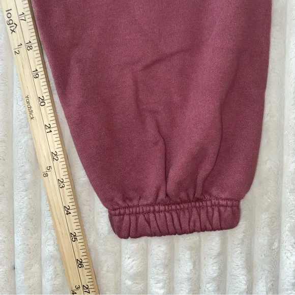 Daily Drills Red Sweatpants with Elastic Cuffs Unisex Joggers - Picture 4 of 6